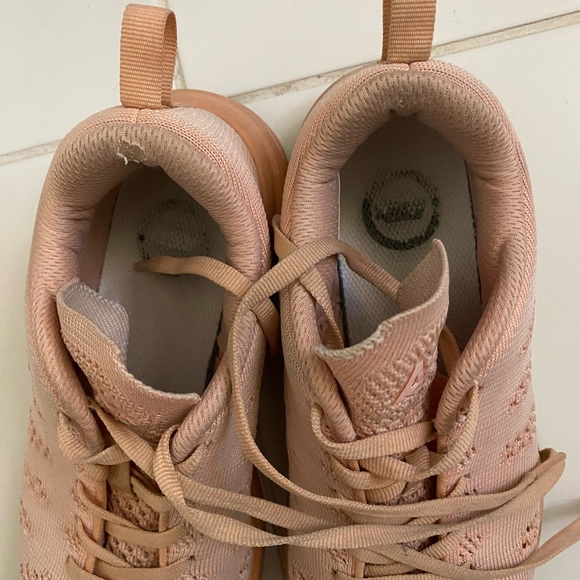 APL TechLoom - Picture 2 of 5